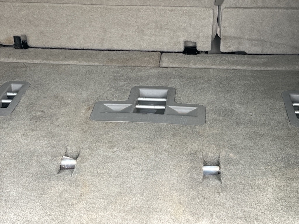 GMC Yukon 4dr 1500 SLE 2004