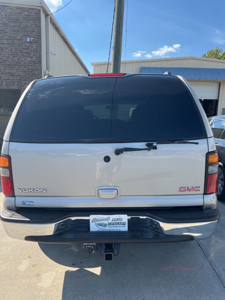 GMC Yukon 4dr 1500 SLE 2004