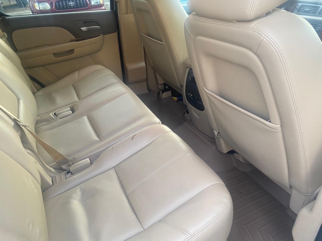 Chevrolet Tahoe 2WD 4dr 1500 LT 2013