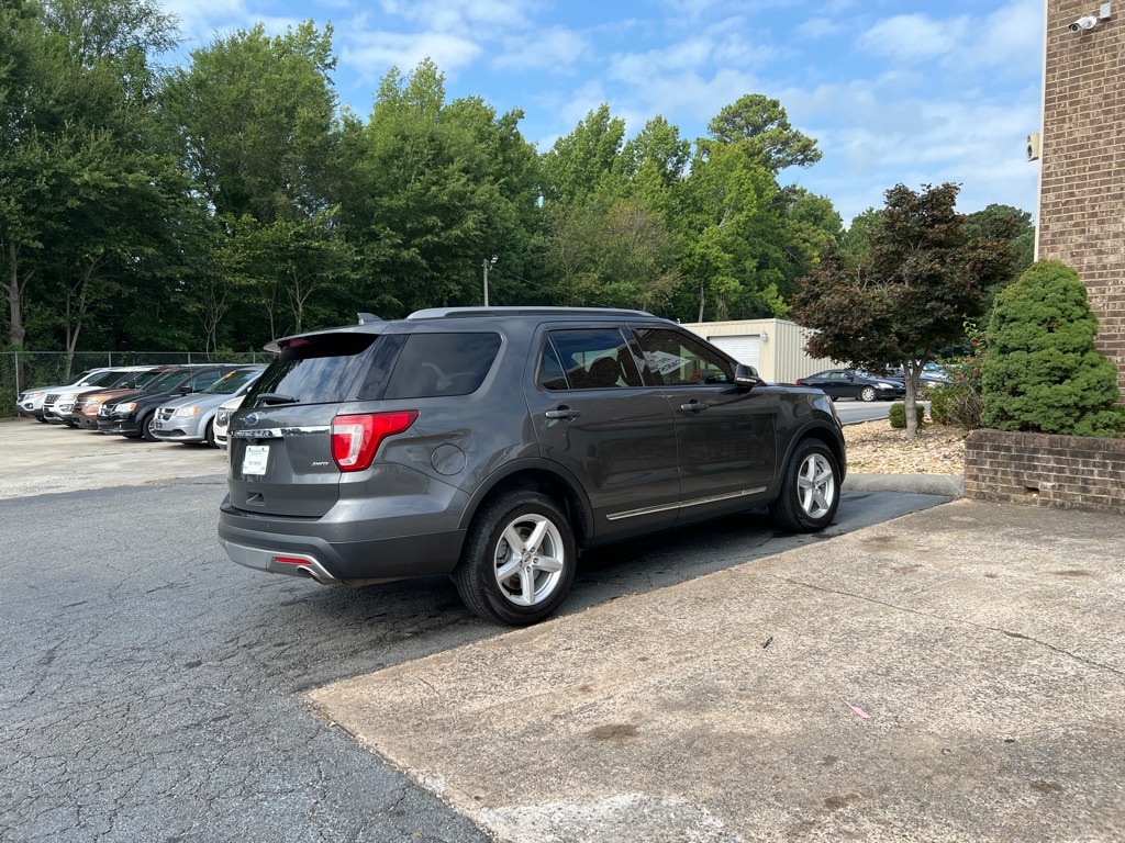 Ford Explorer XLT 4WD 2017