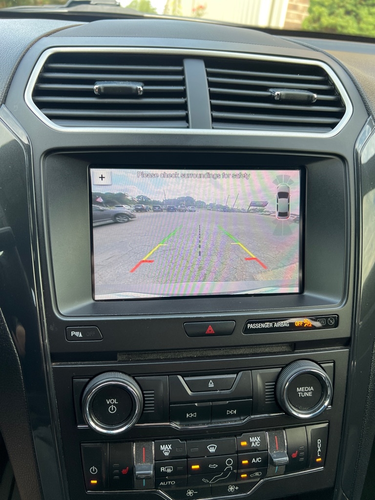 Ford Explorer XLT 4WD 2017