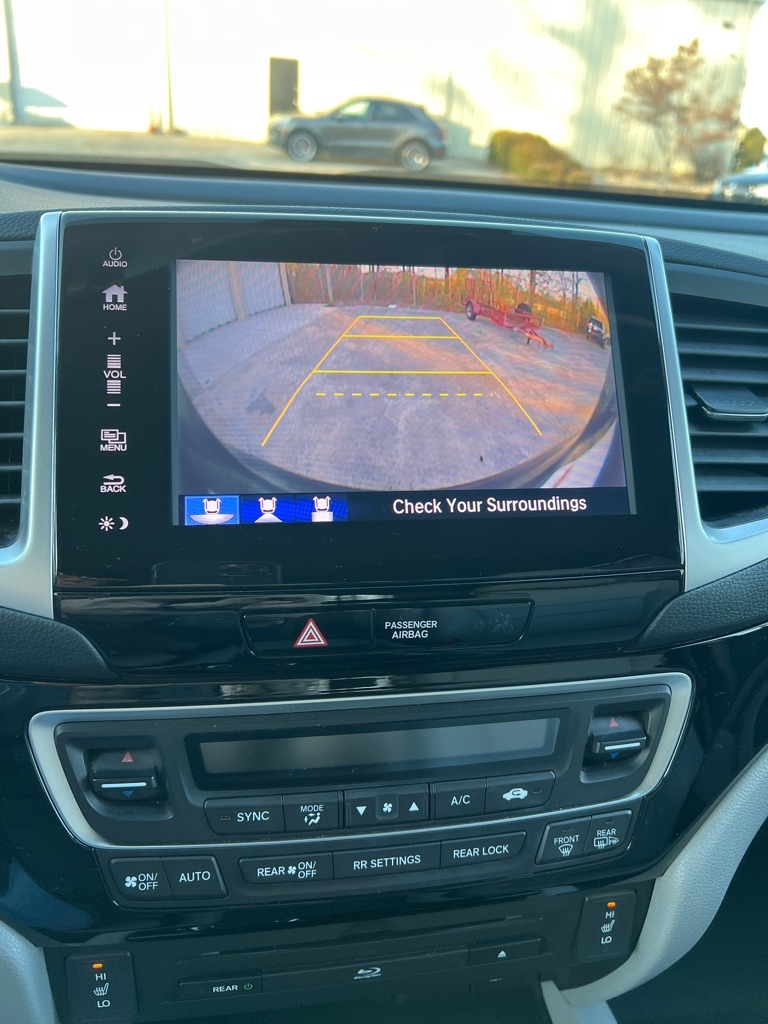 Honda Pilot Touring AWD 2017