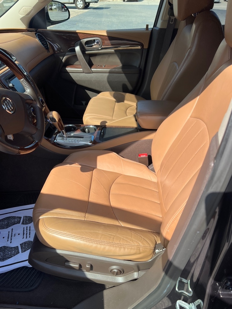 Buick Enclave FWD 4dr Leather 2014