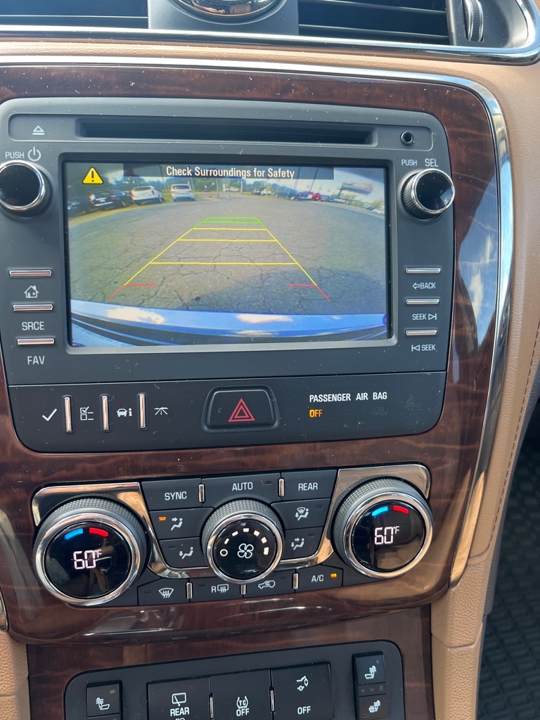 Buick Enclave FWD 4dr Leather 2014