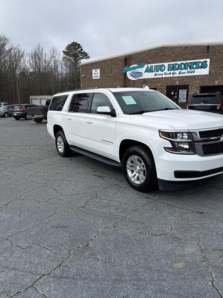 Chevrolet Suburban 2WD 4dr 1500 LT 2016