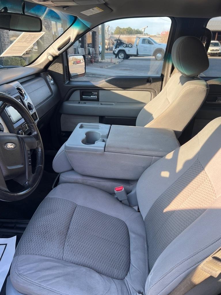 Ford F-150 2WD SuperCrew 145" Platinum 2014