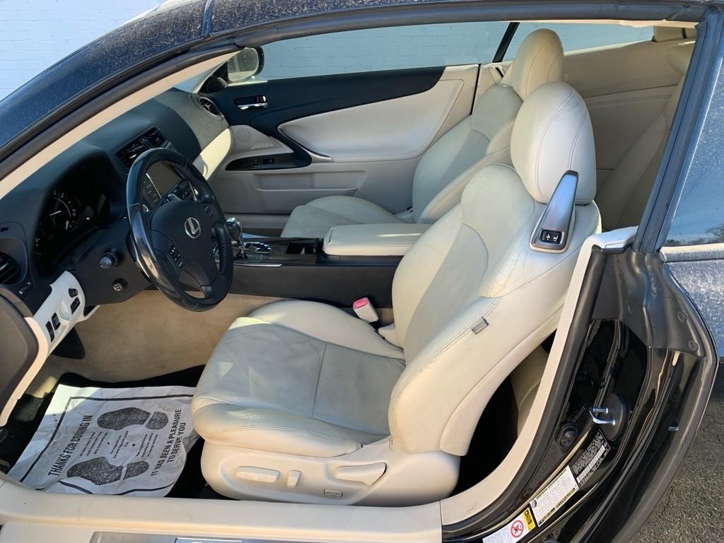 Lexus IS 250C 2dr Conv Man 2010