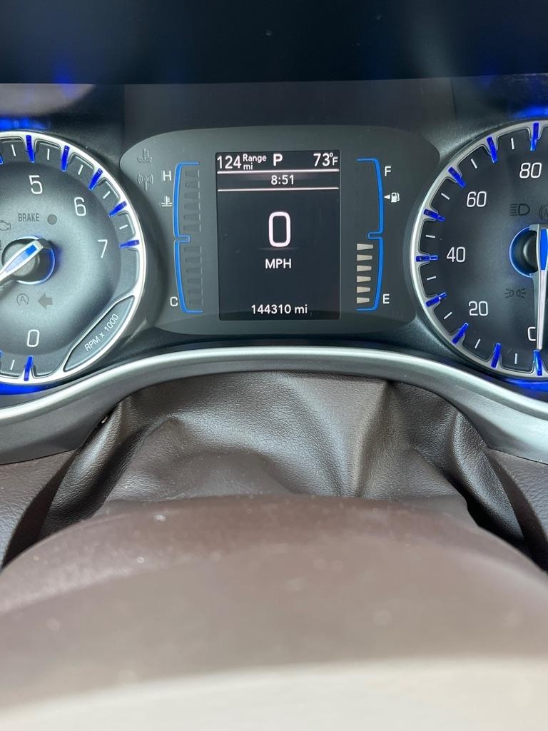 Chrysler Pacifica Touring-L FWD 2017