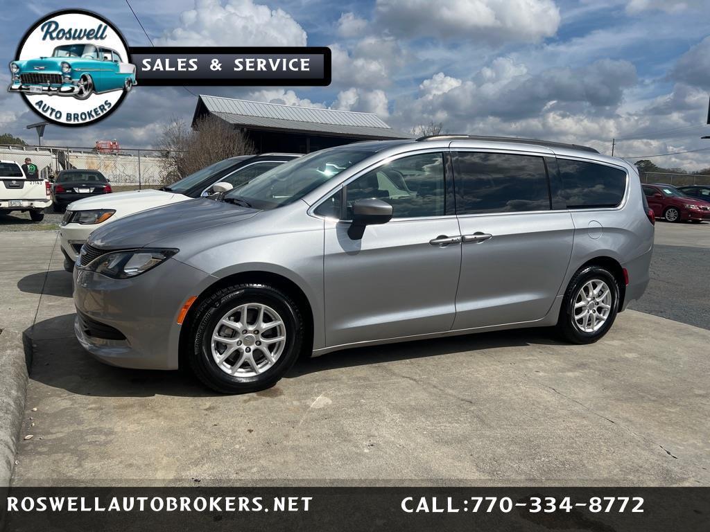 2020 Chrysler Voyager LXI FWD