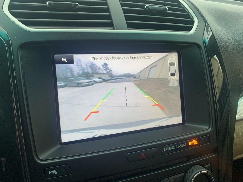 Ford Explorer FWD 4dr XLT 2016