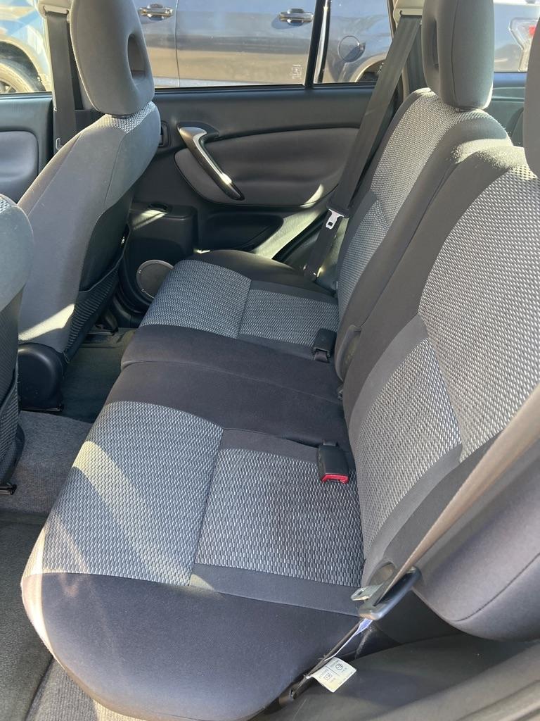 Toyota RAV4 4dr Manual (Natl) 2005