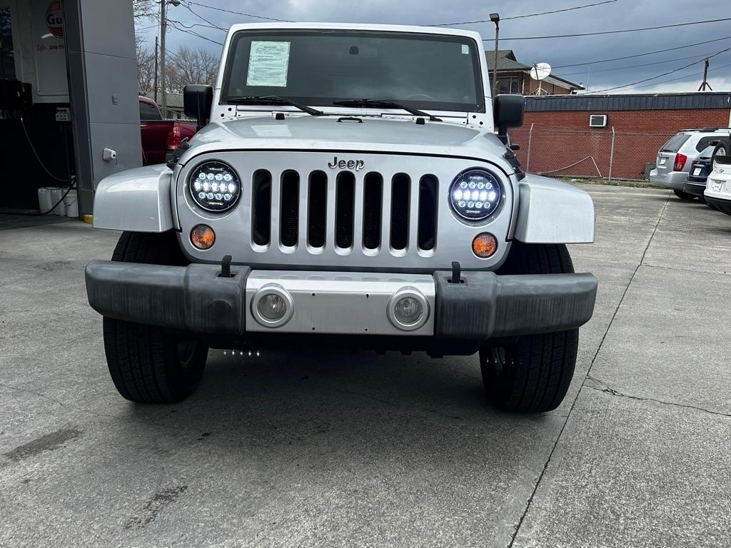 Jeep Wrangler 4WD 2dr Sahara 2009