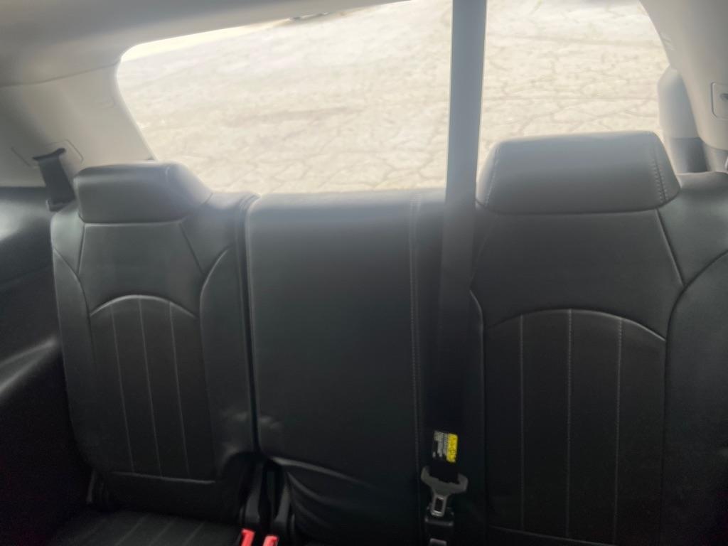 GMC Acadia AWD 4dr Denali 2016