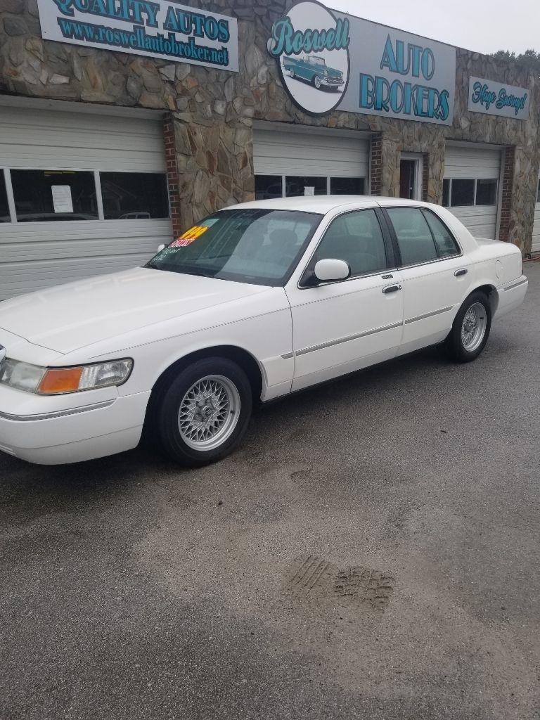 Mercury Grand Marquis 4dr Sdn LS 2000