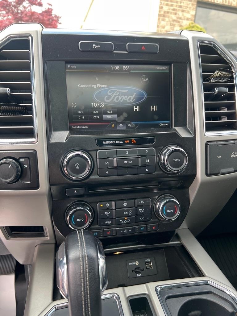 Ford F-150 2WD SuperCrew 157" King Ranch 2015