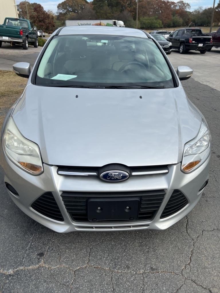 Ford Focus 5dr HB SE 2014