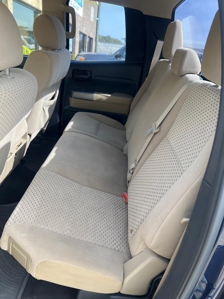 Toyota Tundra 2WD Truck Double Cab 4.0L V6 5-Spd AT (Natl) 2012