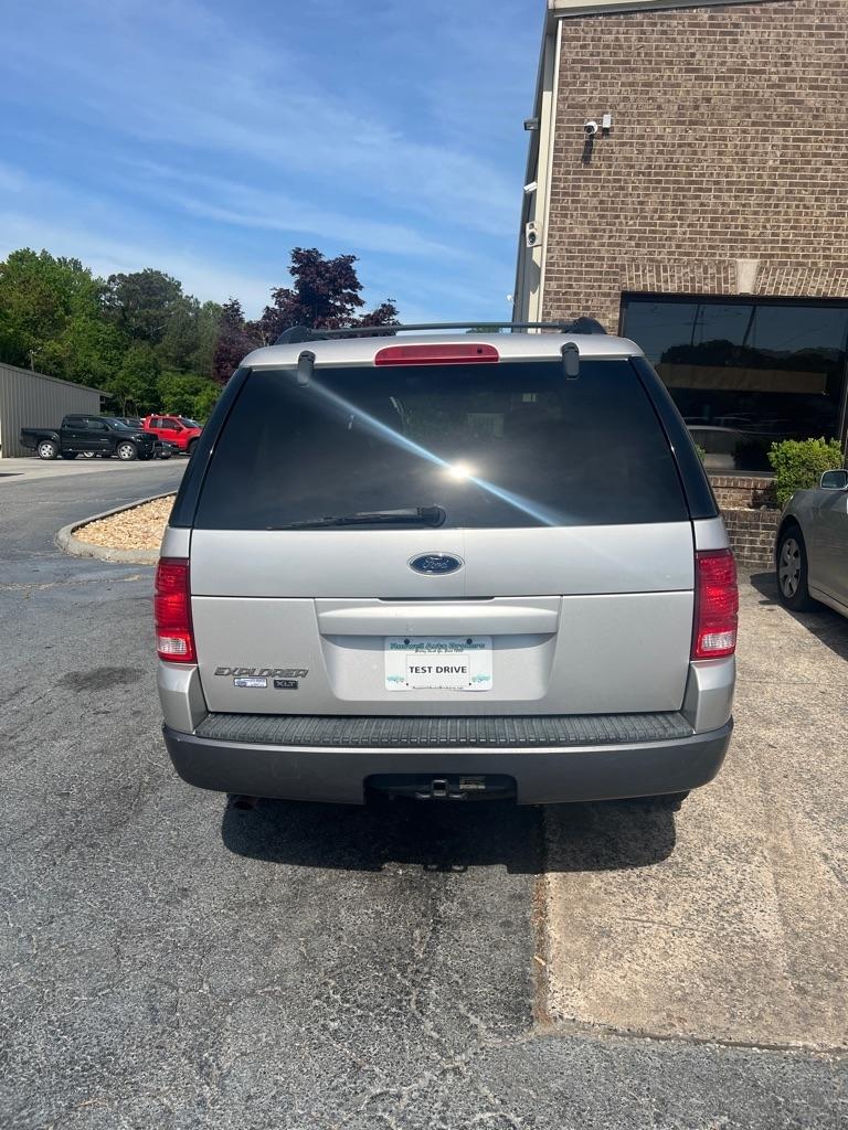 Ford Explorer 4dr 114" WB 4.0L XLT 2004