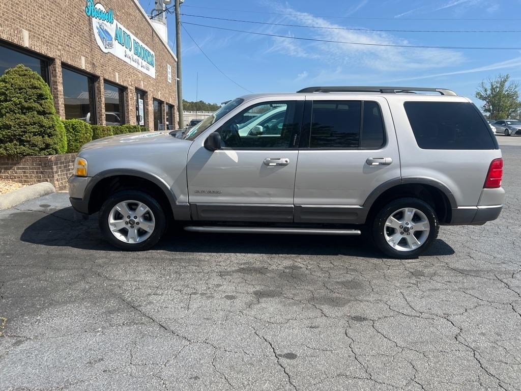 Ford Explorer 4dr 114" WB 4.0L XLT 2004