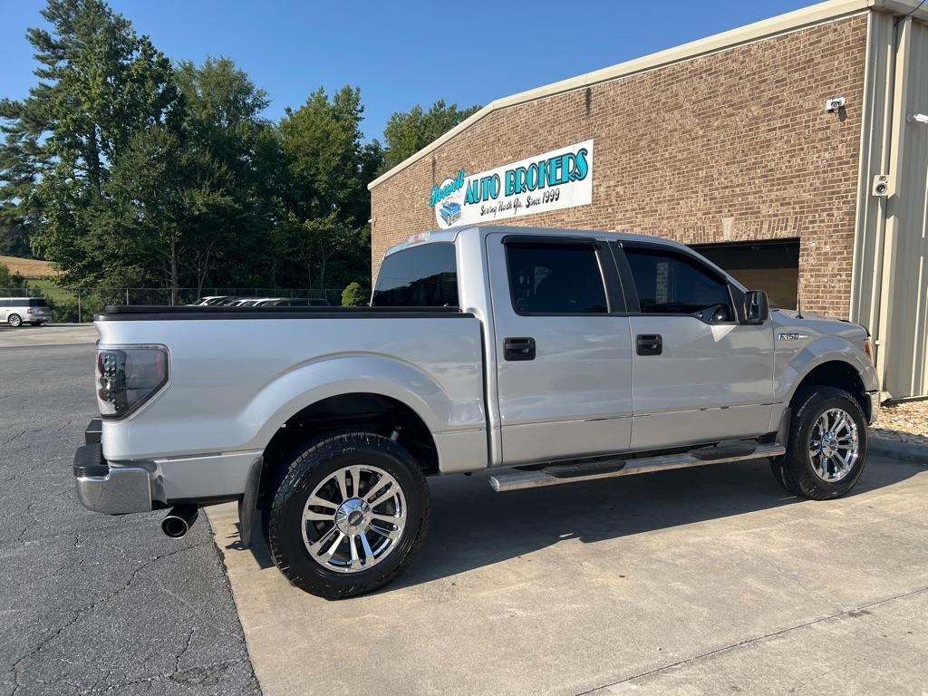Ford F-150 2WD SuperCrew 145" Platinum 2013
