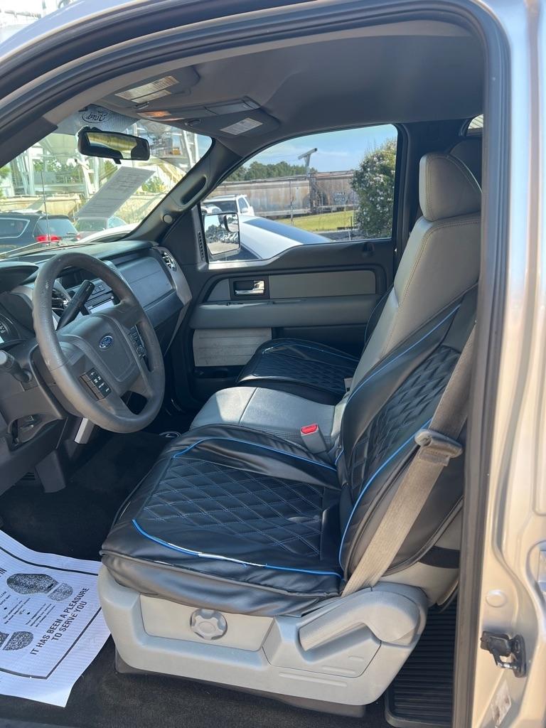 Ford F-150 2WD SuperCrew 145" Platinum 2013