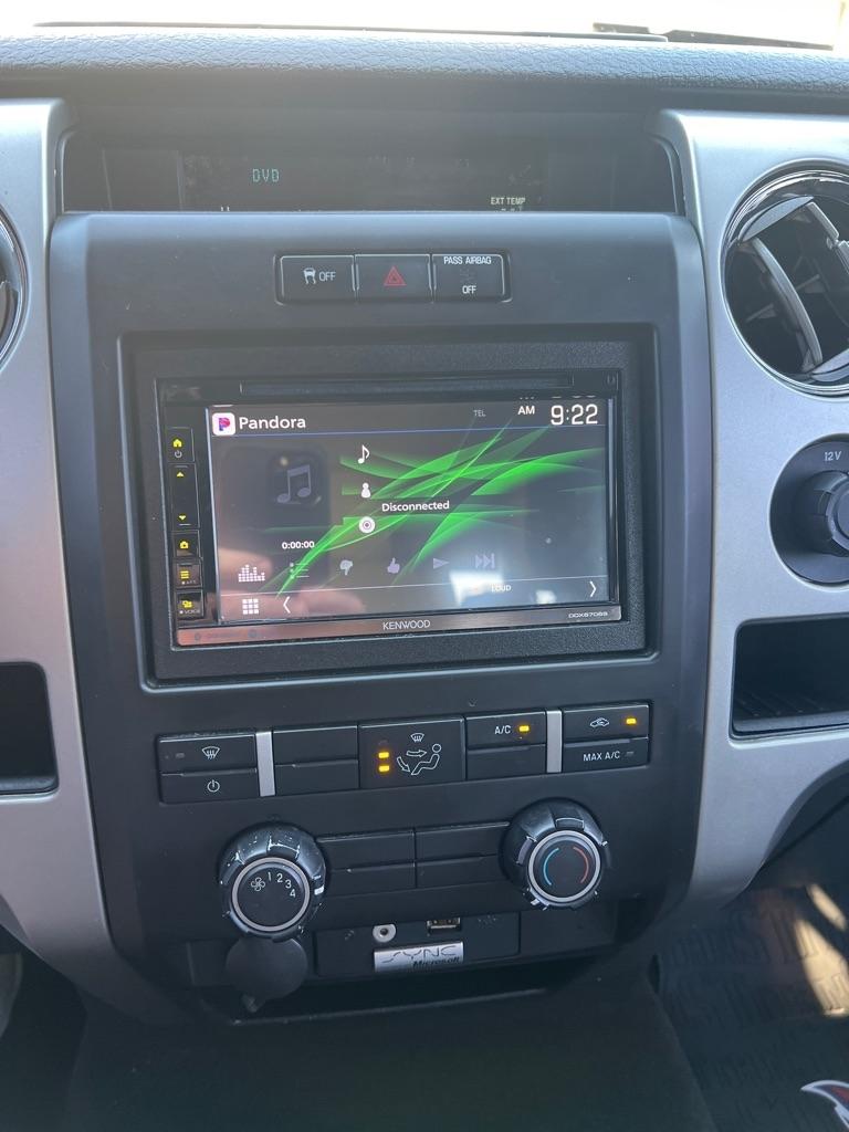 Ford F-150 2WD SuperCrew 145" Platinum 2013