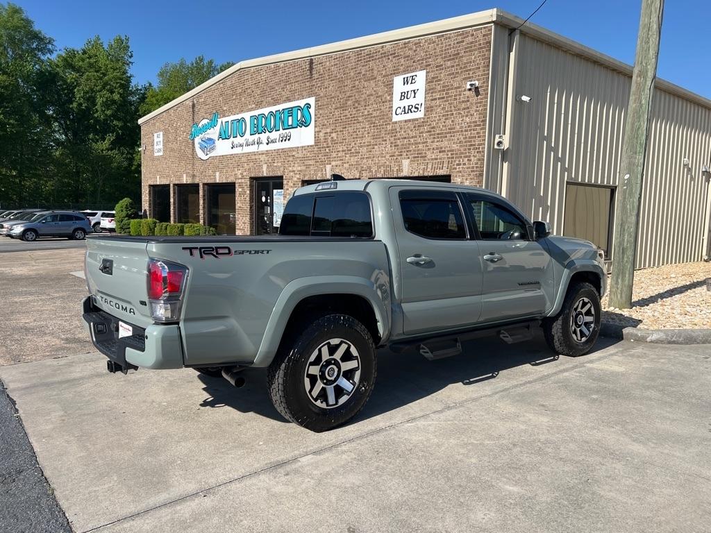 Toyota Tacoma 2WD TRD Off Road Double Cab 5' Bed V6 AT (Natl) 2022