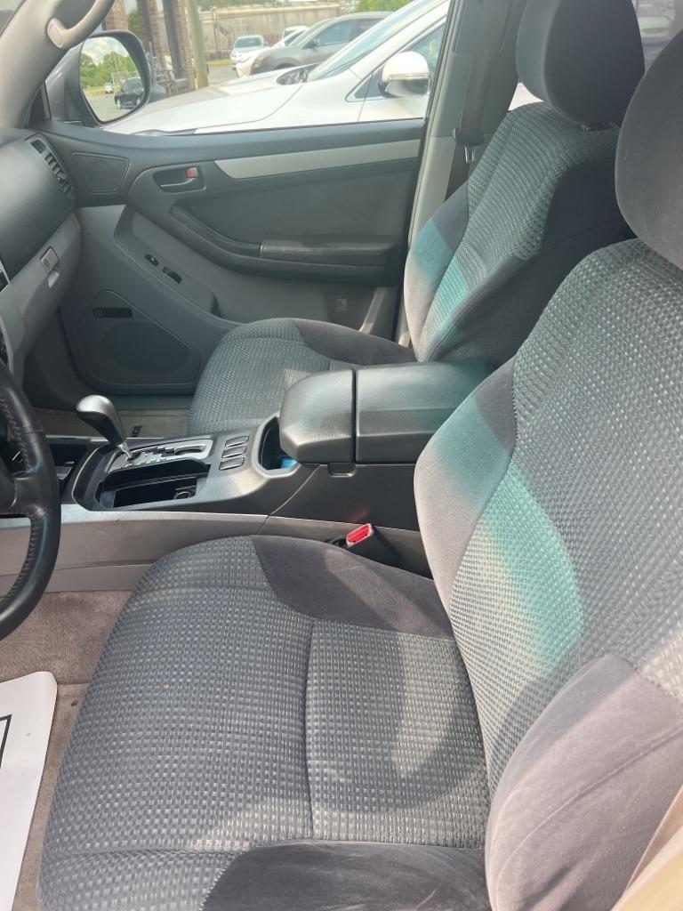 Toyota 4Runner 4dr SR5 V6 Auto (Natl) 2004