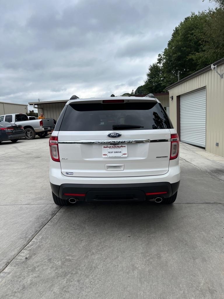 Ford Explorer FWD 4dr XLT 2013