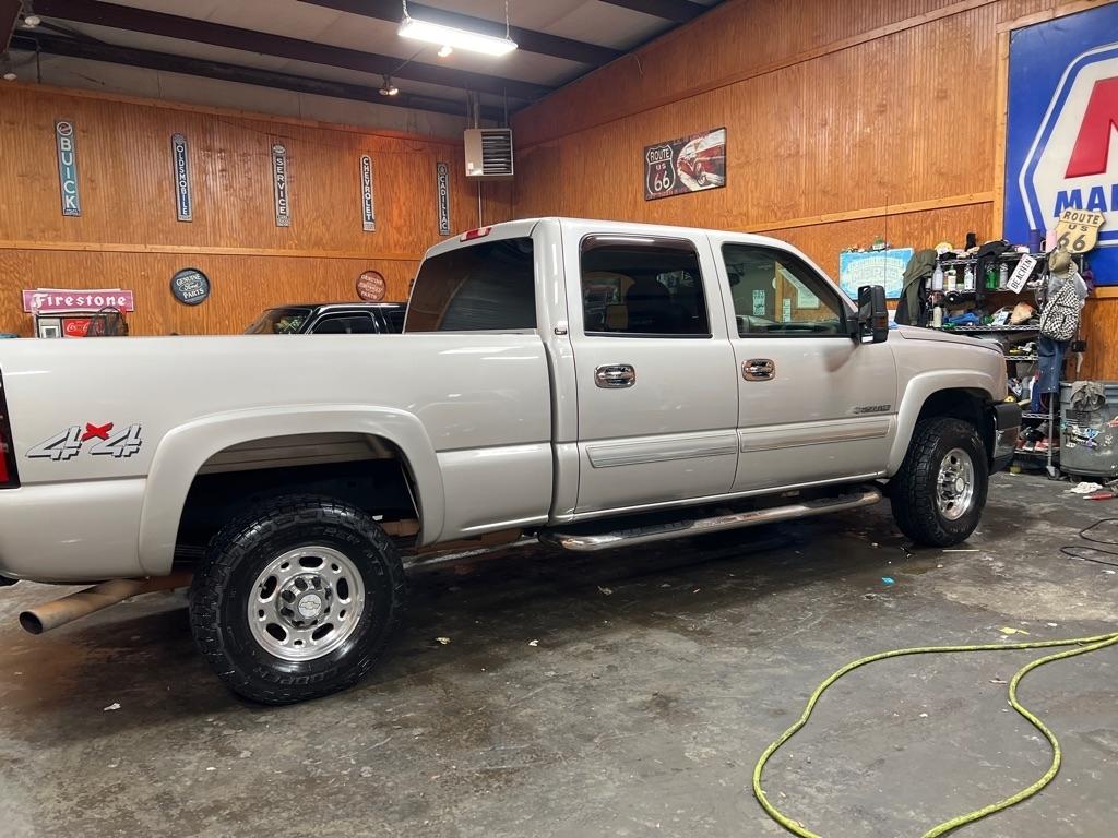 Chevrolet Silverado 2500HD Classic 4WD Crew Cab 153" LT3 2007