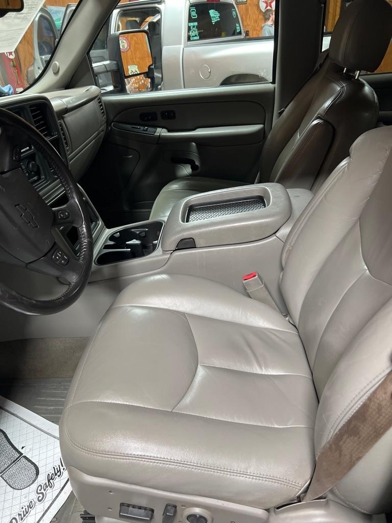 Chevrolet Silverado 2500HD Classic 4WD Crew Cab 153" LT3 2007