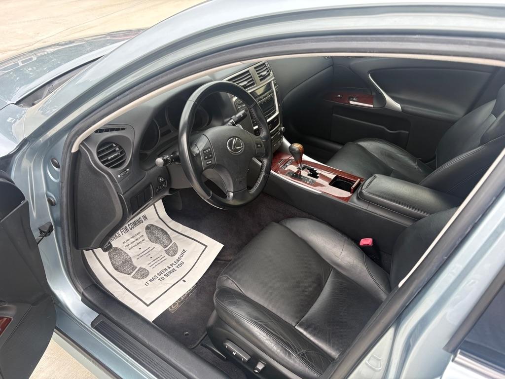 Lexus IS 250 4dr Sport Sdn Auto AWD 2007