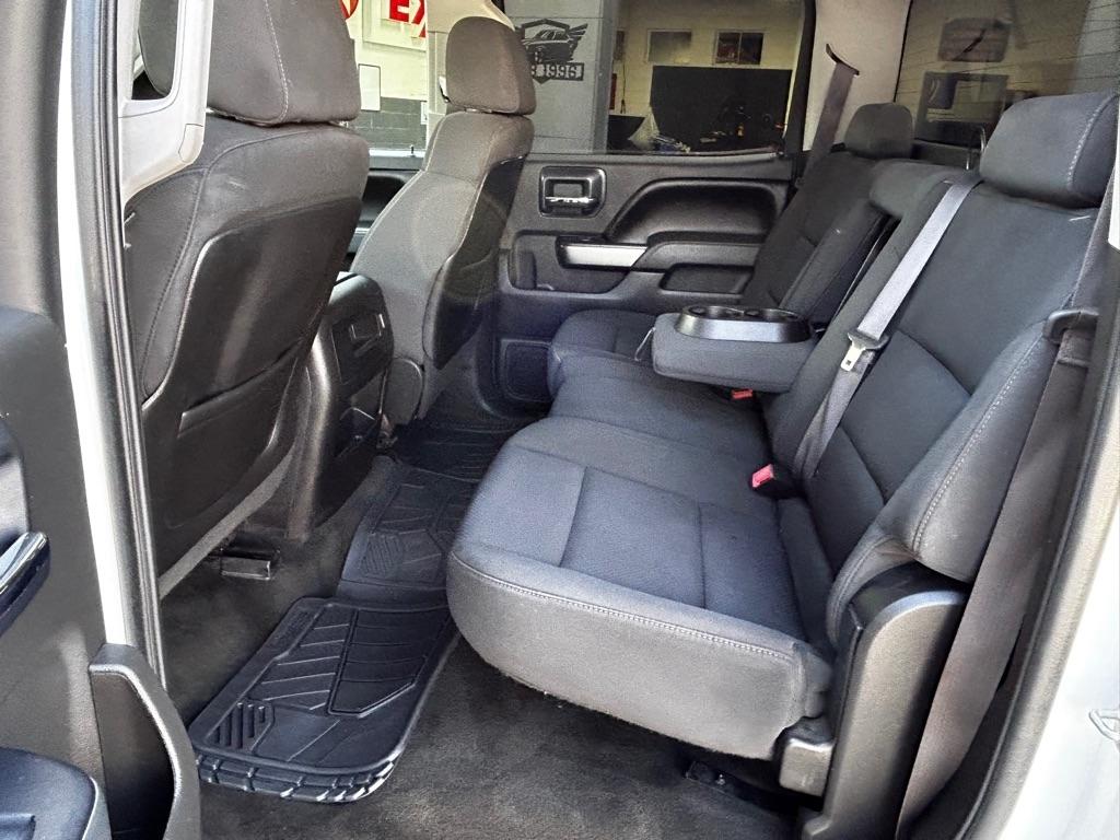 Chevrolet Silverado 1500 2WD Crew Cab 143.5" LT w/1LT 2015