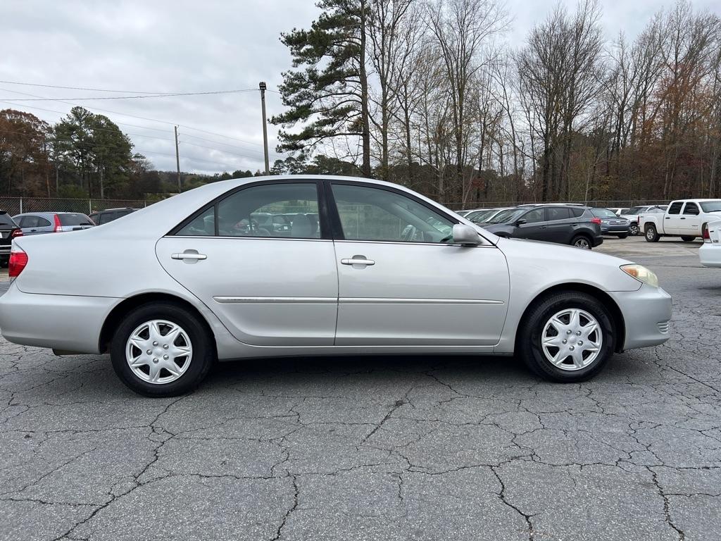 Toyota Camry 4dr Sdn XLE Auto (Natl) 2006