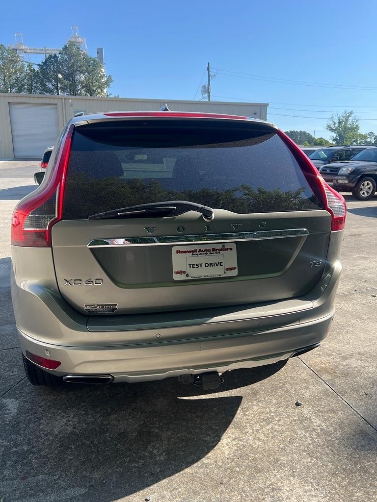 Volvo XC60 2015.5 FWD 4dr T5 Drive-E Premier 2015