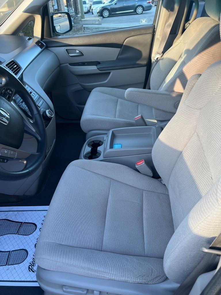 Honda Odyssey 5dr EX 2012