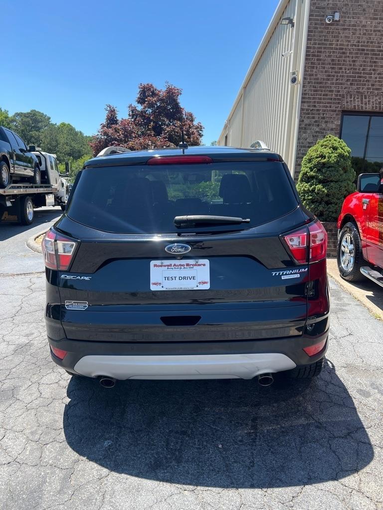 Ford Escape Titanium FWD 2017