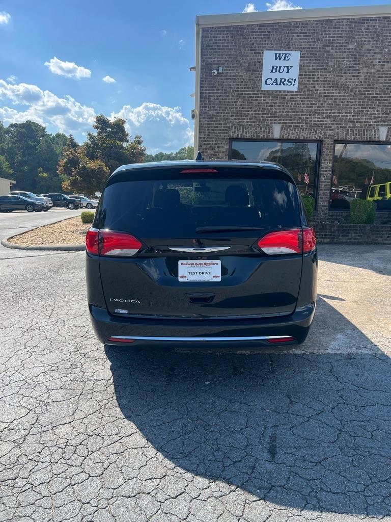 Chrysler Pacifica Touring Plus FWD 2017
