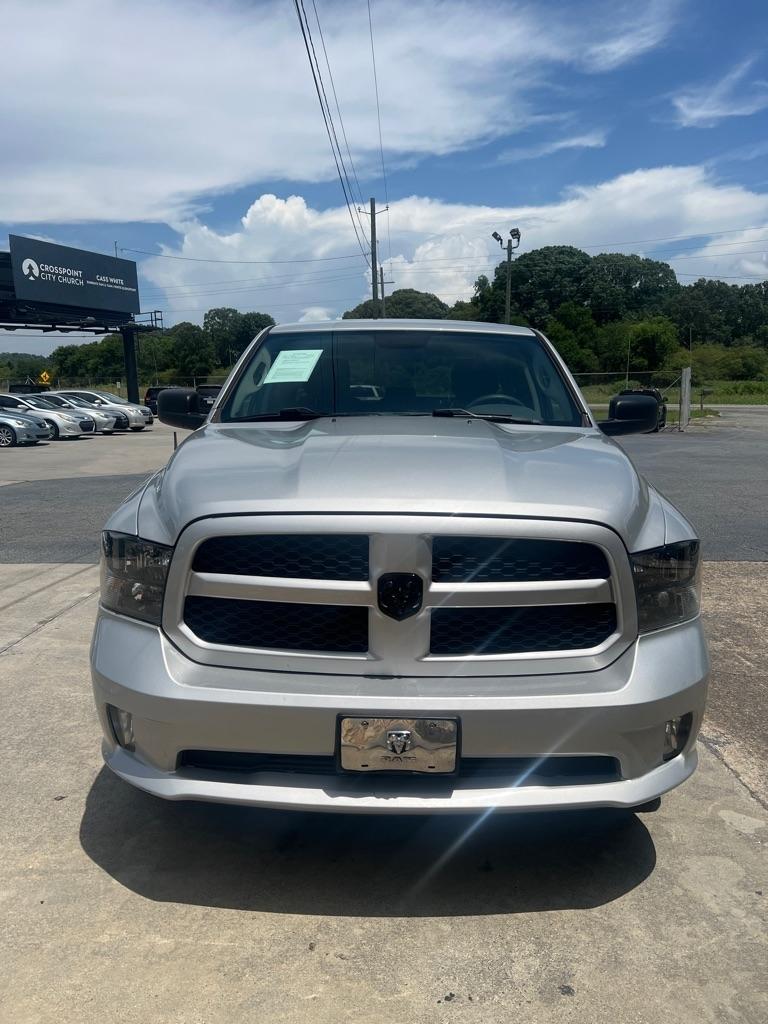 RAM 1500 Classic Express 4x4 Quad Cab 6'4" Box 2019