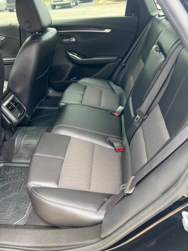 Chevrolet Impala 4dr Sdn LT w/1LT 2020
