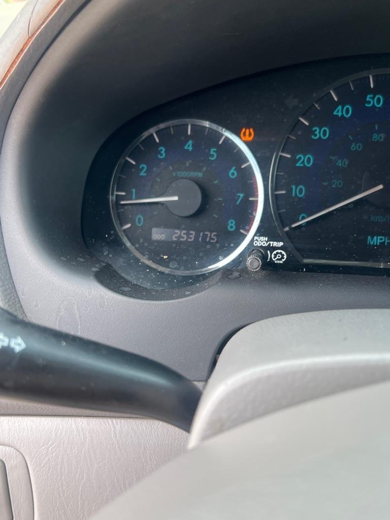 Toyota Sienna 5dr 7-Passenger Van CE FWD (Natl) 2007