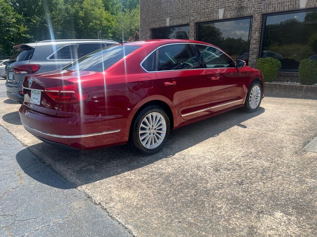 Volkswagen Passat 4dr Sdn 1.8T Auto SE 2016