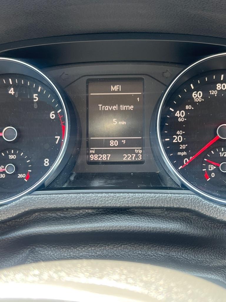 Volkswagen Passat 4dr Sdn 1.8T Auto SE 2016