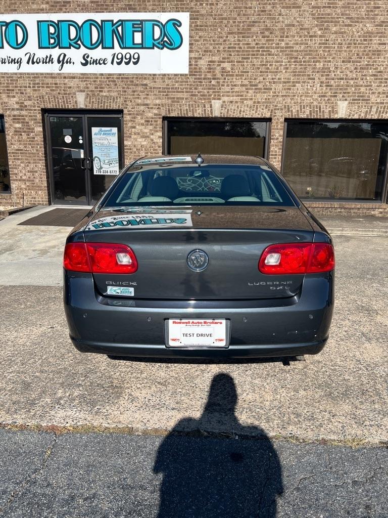 Buick Lucerne 4dr Sdn CXL 2009