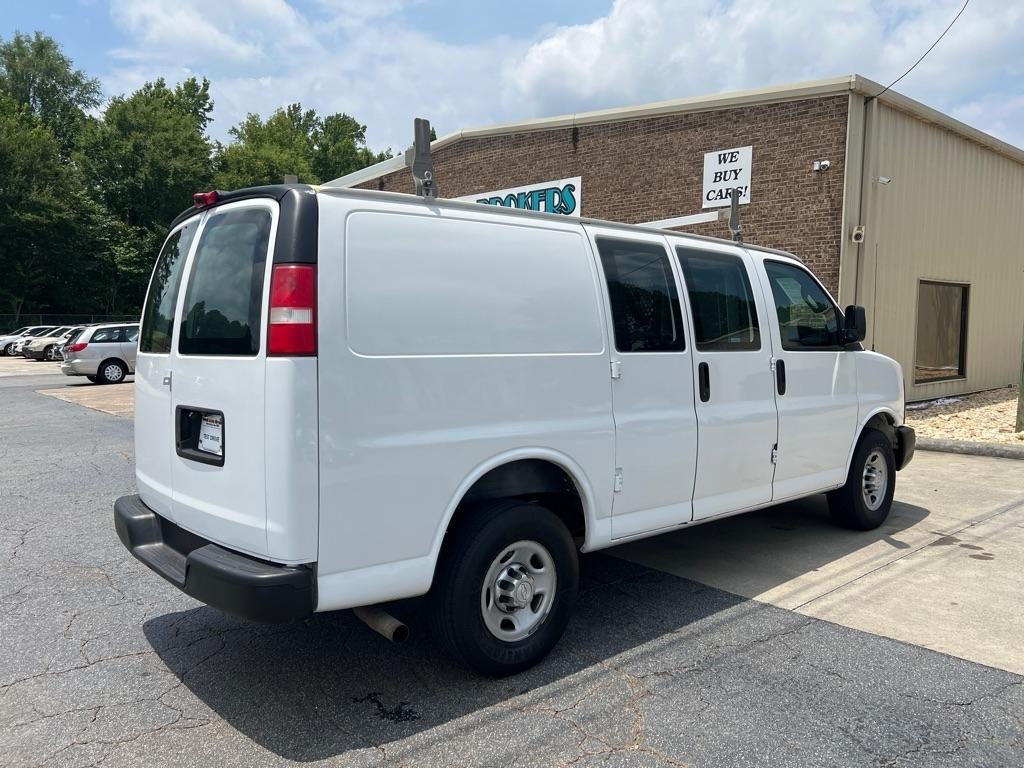 Chevrolet Express Cargo Van RWD 2500 135" 2016