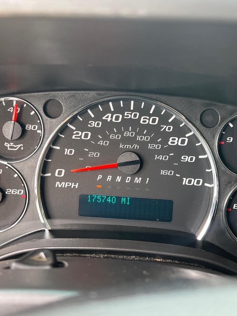 Chevrolet Express Cargo Van RWD 2500 135" 2016