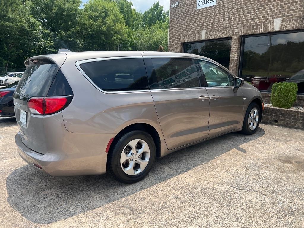 Chrysler Pacifica LX FWD 2017