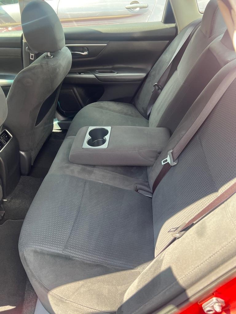 Nissan Altima 4dr Sdn I4 2.5 SV 2015