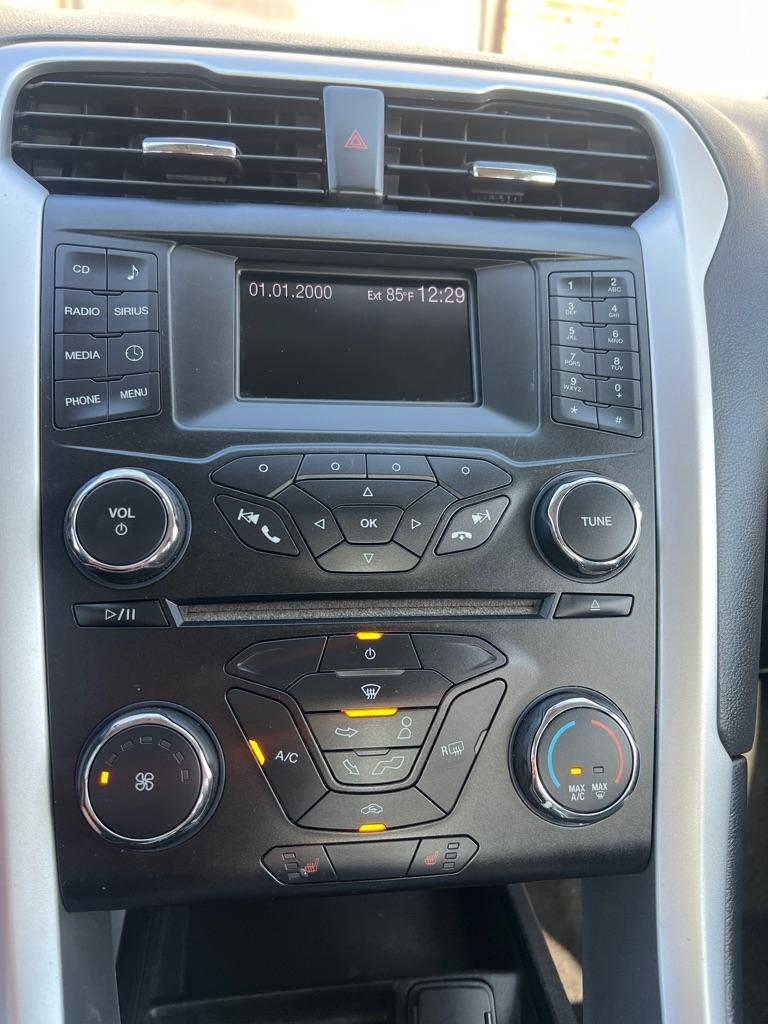 Ford Fusion 4dr Sdn SE FWD 2014