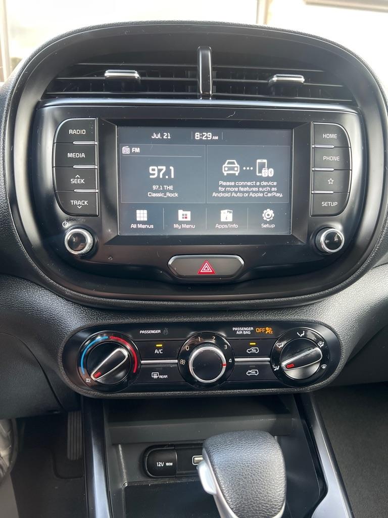 Kia Soul LX IVT 2021